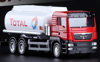 ���������� ������ 1:64 MAN ������ TOTAL